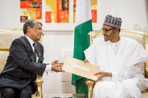 Indian High Commissioner to Nigeria, Amb. Rangaian Ghanashyam (l) with Nigerian President Buhari