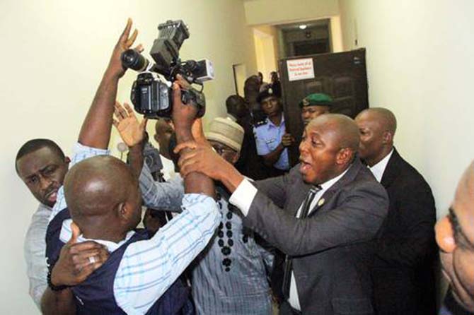 Saraki's aides attacking photo journalists