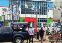 Tension as security operatives seal APC Secretariat in Abuja