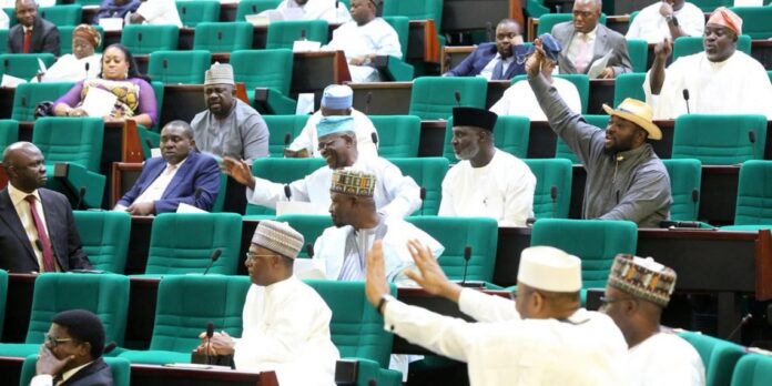 Reps suspend proposed hike in fees of federal varsities, unity schools