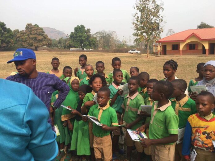 Oladimeji Roland gives succour to pupils in Arigidi in support of BTO's developmental strides