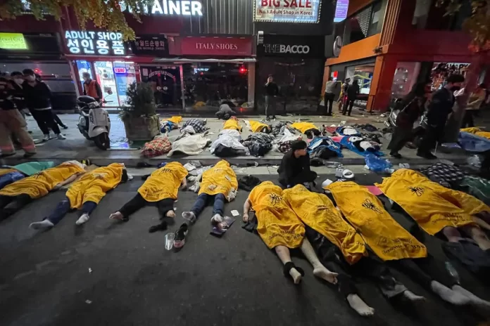 South Korea: Buhari mourns, as President Yoon Suk-yeol declares national mourning after crowd surge kills 153 at Halloween party