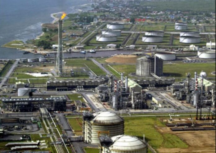 Local refineries post