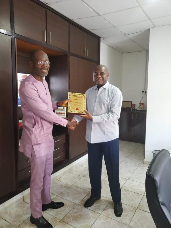 Moghalu receives ‘TheNiche Hall of Fame’ plaque, praises newspaper for high-quality journalism