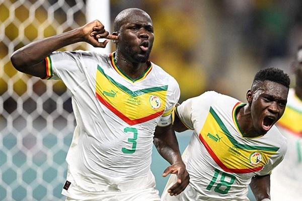 Senegal beat Ecuador 2-1, qualify for round of 16