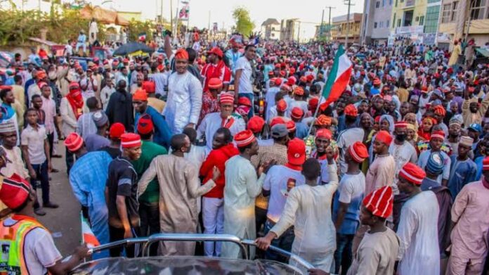 Kano residents defy Ganduje’s curfew, storm the streets to celebrate NNPP's victory