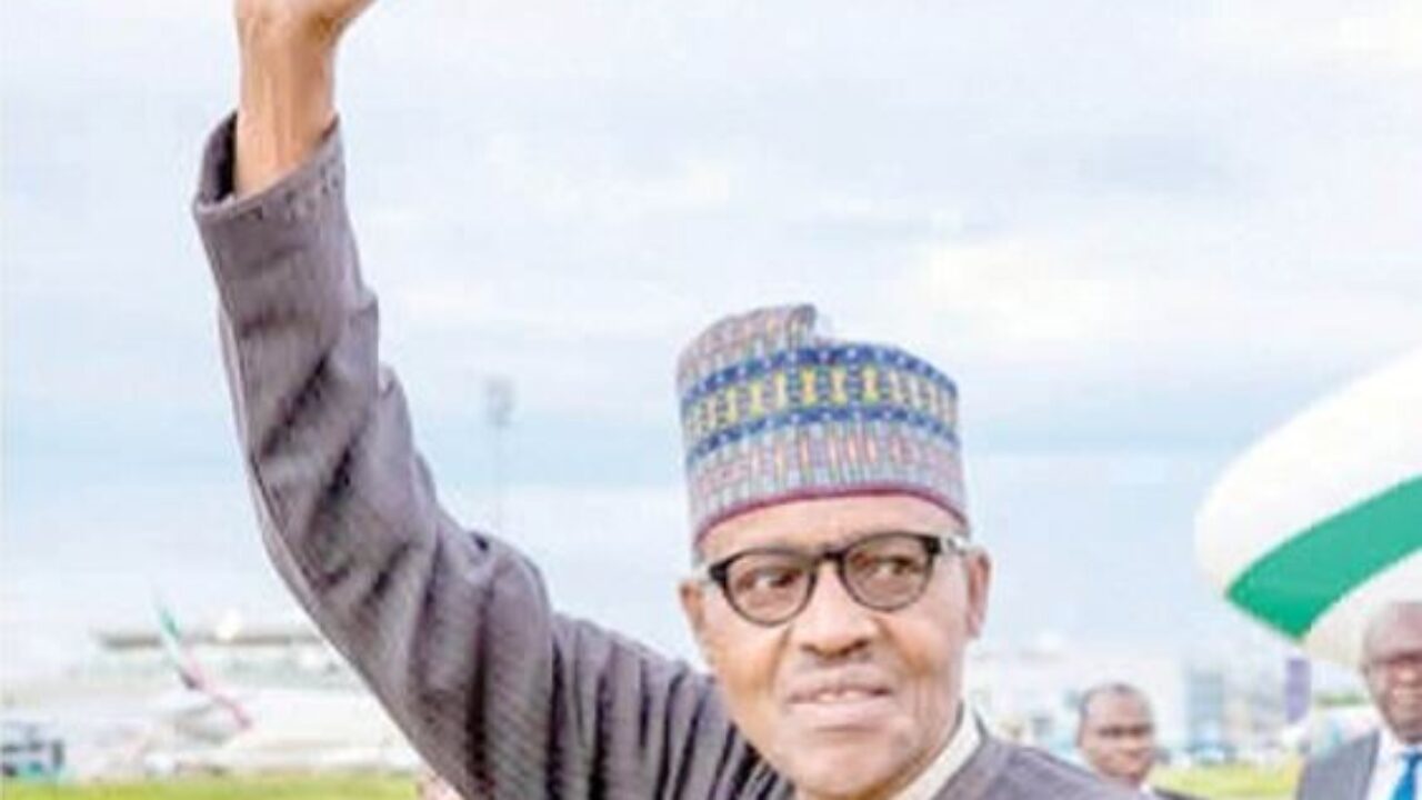 What The Black Bags Buhari Securities Were Carrying Is Meant For - Politics  - Nigeria
