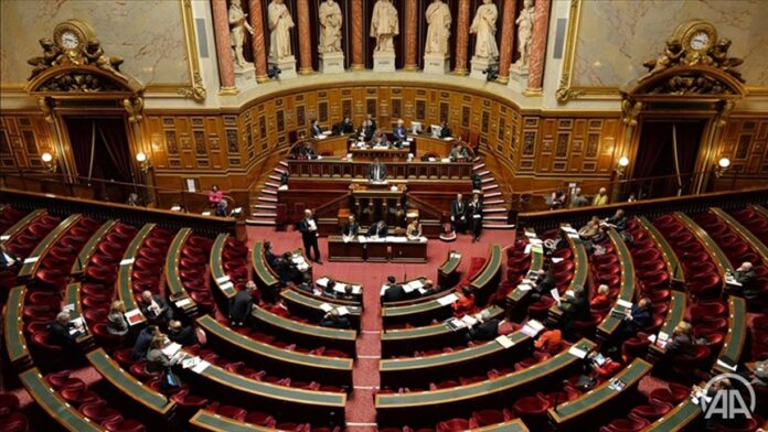 french-parliament-2