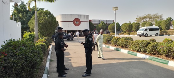 BREAKING: Pandemonium in Jos as Police teargas sacked PDP Plateau lawmakers