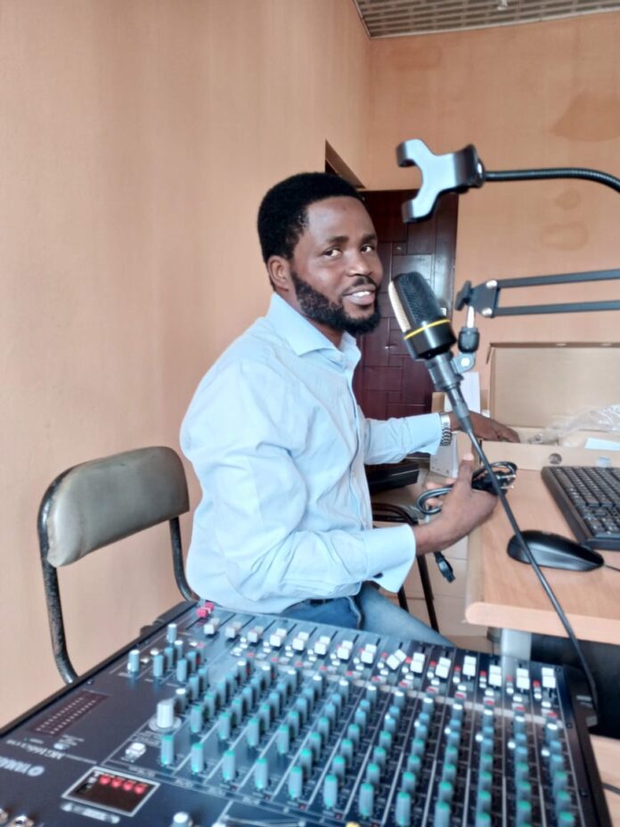 TheNiche Young Entrepreneur: From N200 data to multi-million Naira WIGRadio: Olawale Perfect’s story of ingenuity, perseverance