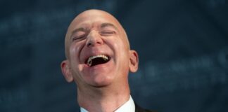 Jeff Bezos back