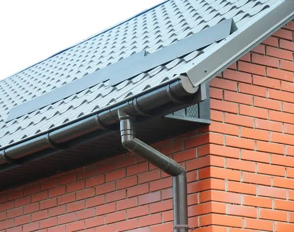 Gutter Systems in Buildings: How they protect your property from rain damage