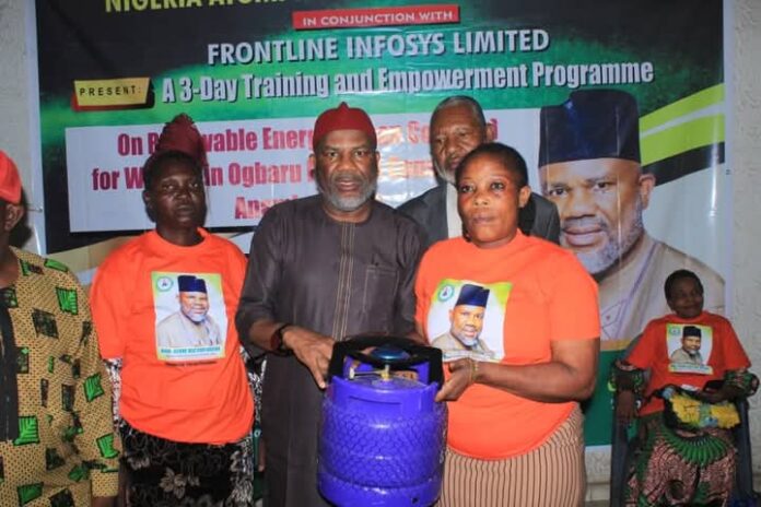 Ogbaru-women. Ogene-and-some-of-the-beneficiaries