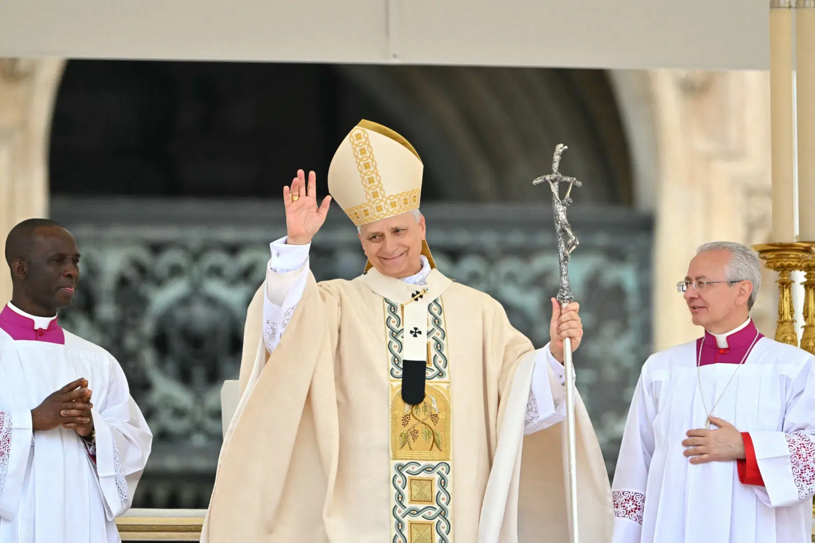 Trump invites new pope to White House