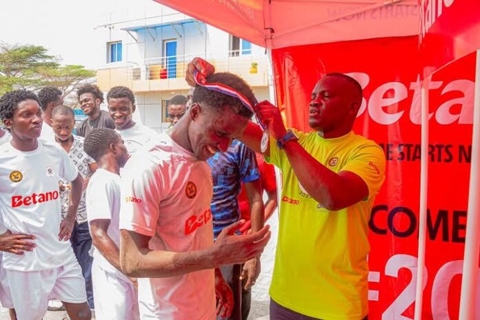 LASUED-emerges- champion. LASUED-photo