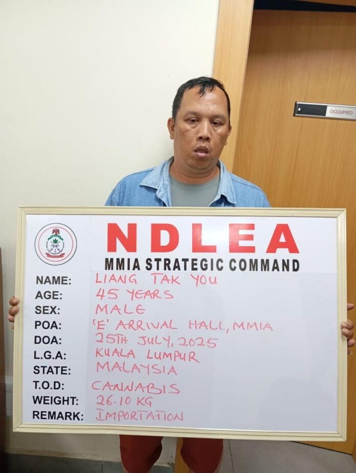 Chinese-bizman. Liang-Tak-You