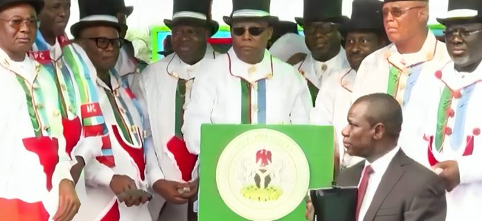 Gov Diri and APC leaders in Bayelsa