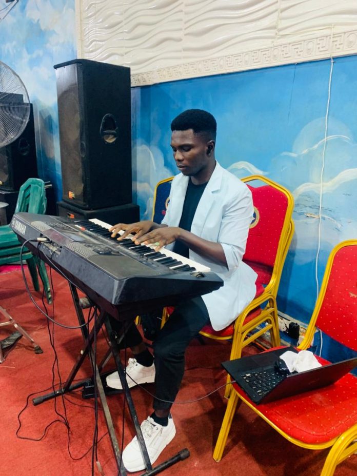 TheNiche-Young. David-Olatunji