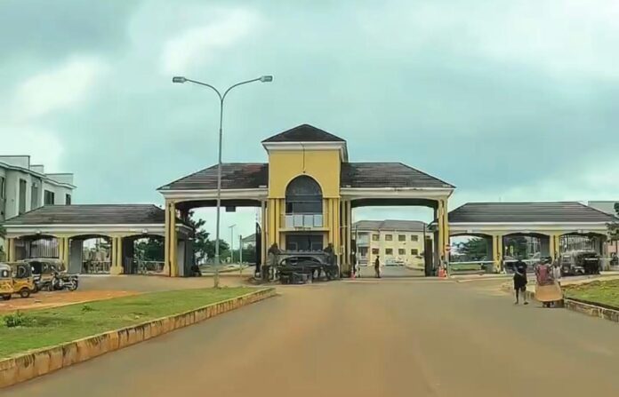 centenary-gate