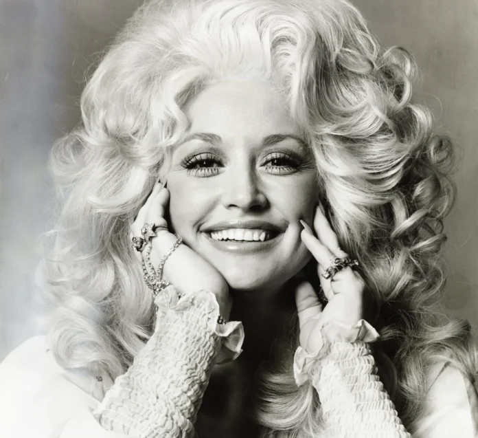 Trump orders U.S. flag to fly at half-mast in honour of Dolly Parton
