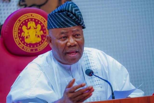 Godswill Akpabio